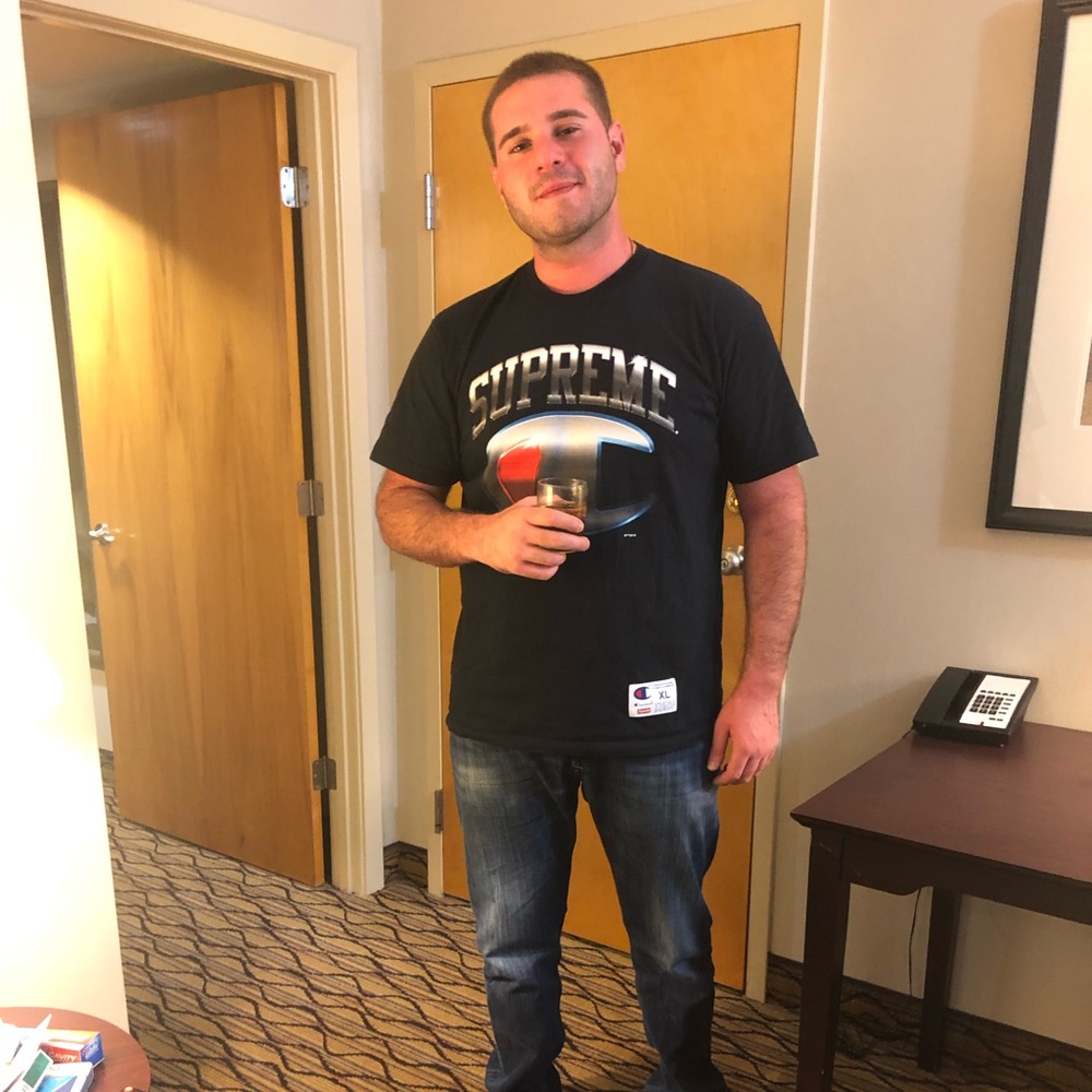 Meet your Posher, Adam